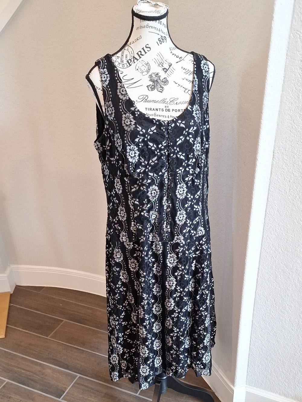 Vintage Y2k NY Collection Sleeveless Dark Floral Lace Midi Dress Size XL
